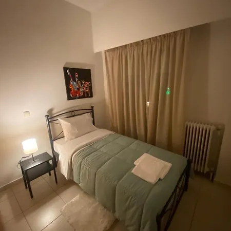 Athina's Athènes